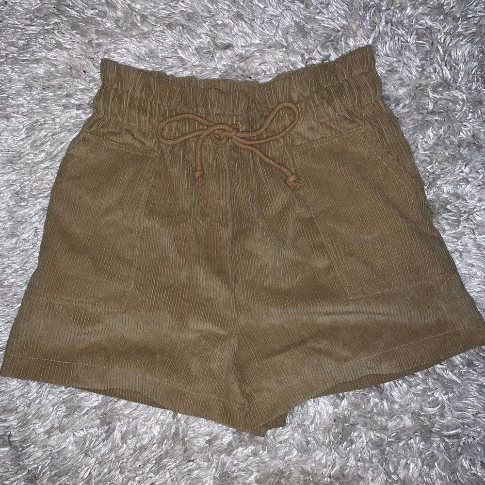 High waisted corduroy shorts size small